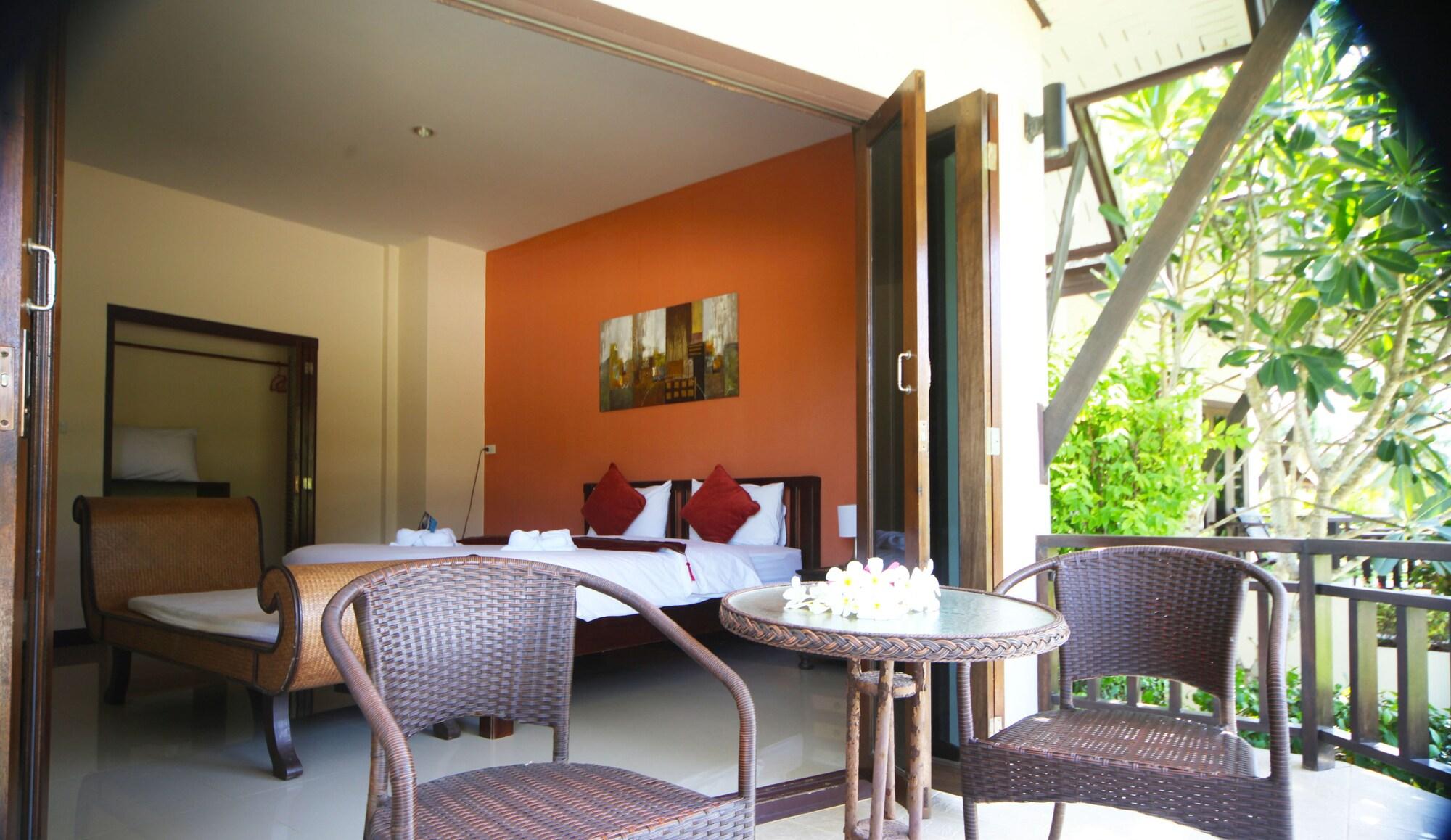 Saphli Villa Chumphon Bagian luar foto